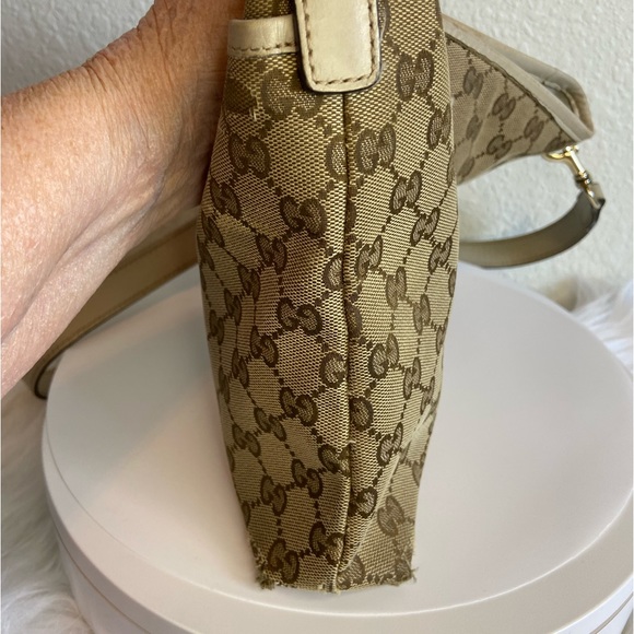 Gucci Monogram Canvas Vintage Crossbody - Picture 16 of 16